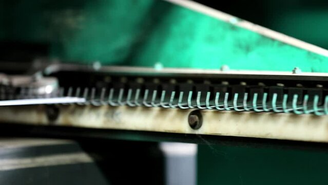 Geo synthetic mesh manufacturing in automated machine, plastic thread manufacturing.