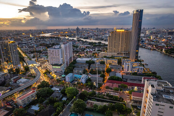Obraz premium Aerial view of Khlong San and Chao Phraya river in Bangkok, Thailand