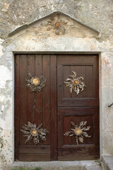 Porte, Chardon, Carline acaule, Carlina acaulis, Plateau du Larzac, La Couvertoirade, Aveyron, 12, France