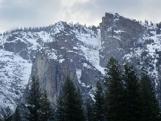 Obraz premium Landscape from Yosemite Valley in winter
