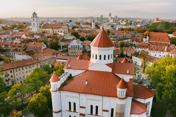 Obraz premium Aerial view of the Cathedral of the Theotokos in Vilnius, the main Orthodox Christian church of Lithuania, located in Uzupis district of Vilnius.