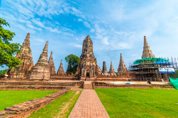 Naklejka premium Wat Chaiwatthanaram the famous archaeological site in Ayutthaya Historical Park, a UNESCO world heritage site, Thailand