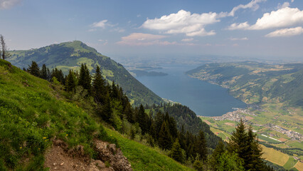 Naklejka premium Rigi Scheidegg - ein Berggipfel des Rigi-Massivs am Vierwaldstättersee in der Schweiz
