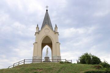 Fototapeta na wymiar La chapelle Notre Dame de la Motte, ville de Vesoul, département de Haute Saone, France