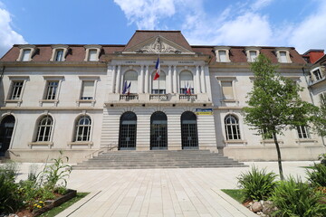 Fototapeta na wymiar La mairie, ville de Vesoul, département de Haute Saone, France
