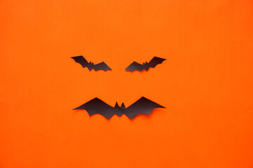 morcegos em fundo laranja com espaço para texto, promoção ou anúncio celebração do dia das...