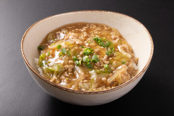 白菜とひき肉のうま煮丼