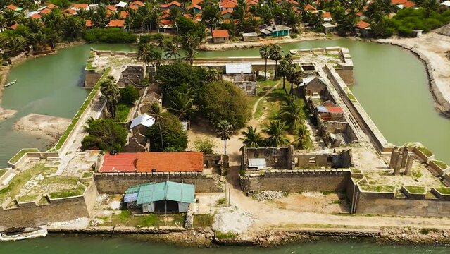 Mannar Fort is located on Mannar Island, Sri Lanka. Fort built by Portuguese, then fell to the Dutch and the British.