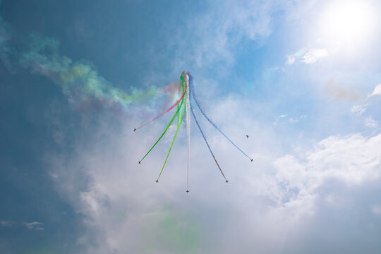 Fursan al Emarat aerobatic team display in Teknofest 2023