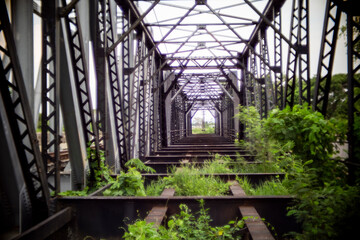 the old iron bridge lumphun is not in use