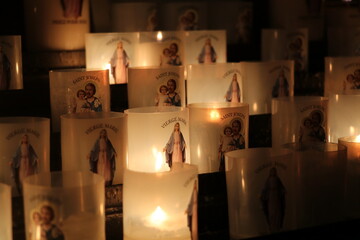 votive candles for the virgin Mary (Vierge Marie) and Saint Joseph