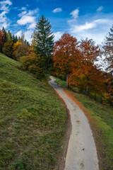 Fototapeta na wymiar autumn in the mountains, colorful autumn landscape