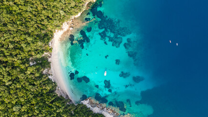 aerial view of a caribbean island - obrazy, fototapety, plakaty