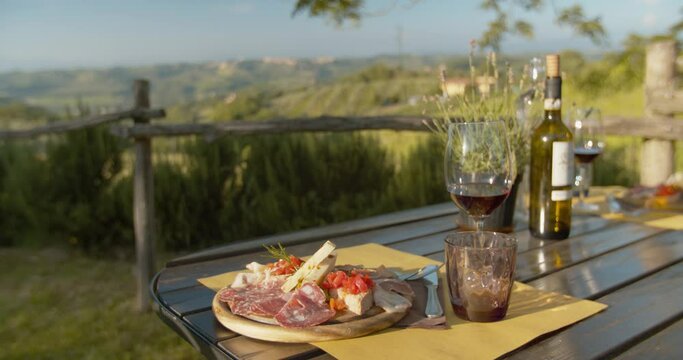 Italian dinner in a garden with Mountain View 
