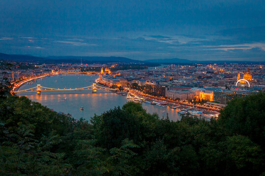 Night embankment of budapest. Parliament view