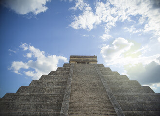 Chitzen Itsa mayan temple Mexico 
