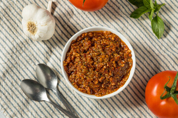 Homemade Red Tomato Pesto Sauce