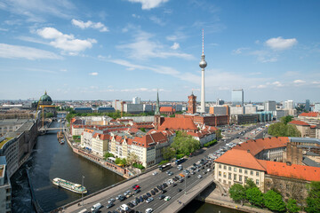 Fototapeta na wymiar Berlin skyline in summer with view of Nikolaiviertel and Television Tower 