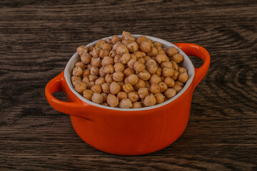 Vegan cuisine - Dry chickpea heap