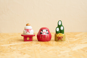 日本のお正月　鏡餅　ダルマ　門松　かわいい年賀状