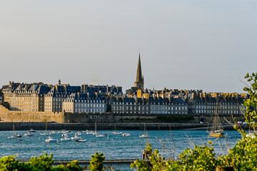 Saint-Malo, Stadtmauer, Festung, Kathedrale, Saint-Vincent, remparts, Le Môle des Noires, Strand,...