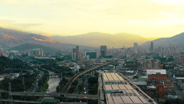 Arquitectura de Medellin , vista aerea oriente 