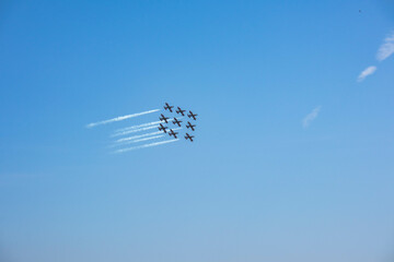 Esibizione delle Frecce Tricolori sopra la città di Bologna, Emilia Romagna