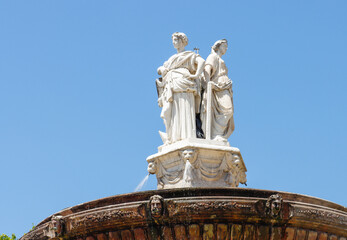 Brunnen an der Rotonde in Aix-en-Provence