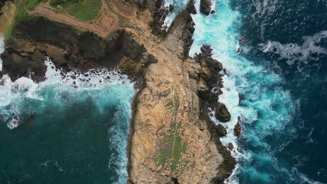 Aerial Cinematography: Cliffs of Punta Cometa, Oaxaca, Mexico