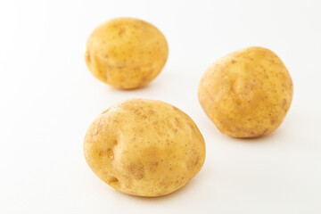白背景にジャガイモ