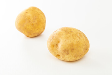 白背景にジャガイモ