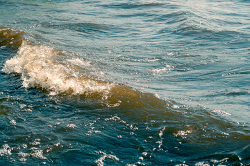 Naklejka premium Image of river waves, outdoor recreation, natural background.