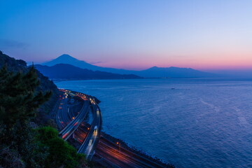 さった峠から眺める夜明けの富士山　静岡県静岡市清水区にて