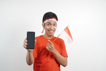 man celebrating independence day show blank phone with flag.