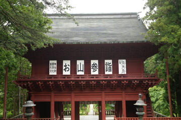 Iwakiyama Shrine in Hirosaki, Aomori, Japan - 日本 青森 弘前 岩木山神社 - obrazy, fototapety, plakaty