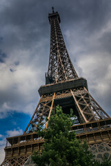 TORRE EIFFEL EN DIAGONAL