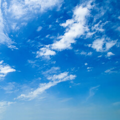 Obraz premium Blue sky and white clouds.