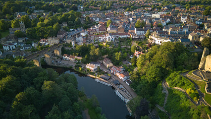 Fototapeta premium view of the river and the city