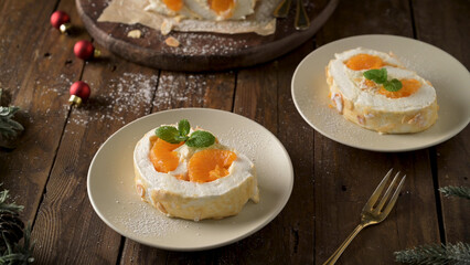 Meringue roll cake