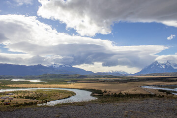 Río Serrano, Provincia de Última Esperanza, en la XII Región de Magallanes y de la Antártica Chilena.