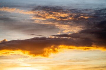 Fototapeta na wymiar stunning beautiful clouds in the morning light