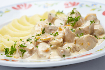 mashed potato with meat and sauce