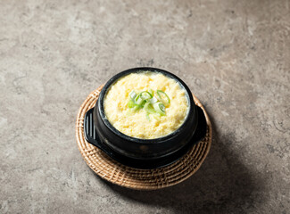 Steamed Egg in a Hot Pot