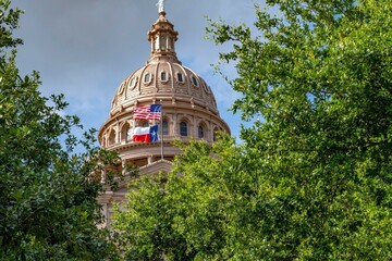 Majestic Texas: Beautiful View of the State Capitol Building in Austin, Texas, Showcasing Architectural Grandeur in 4K Resolution