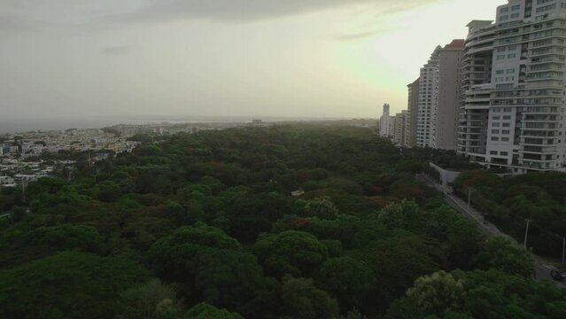 Parque mirador del sur tomas aeres republica dominicana.