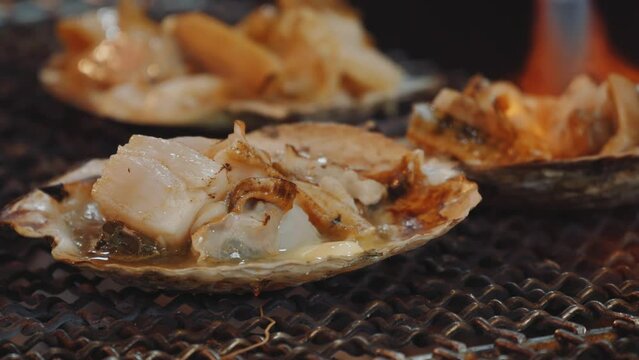 ホタテの炭火焼き