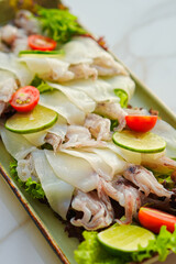 Fresh squid sashimi with vegetable