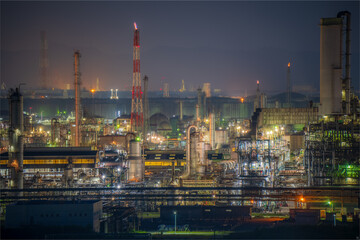 Obraz na płótnie Canvas 日本の岡山県倉敷市の美しい工場夜景