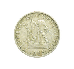 Obverse of 5 escudos coin made by Portugal, that shows Caravel