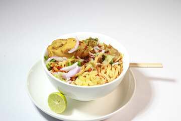 Khao Soi Chicken Drumstick It is a food that has important nutritional benefits. Thai food.
